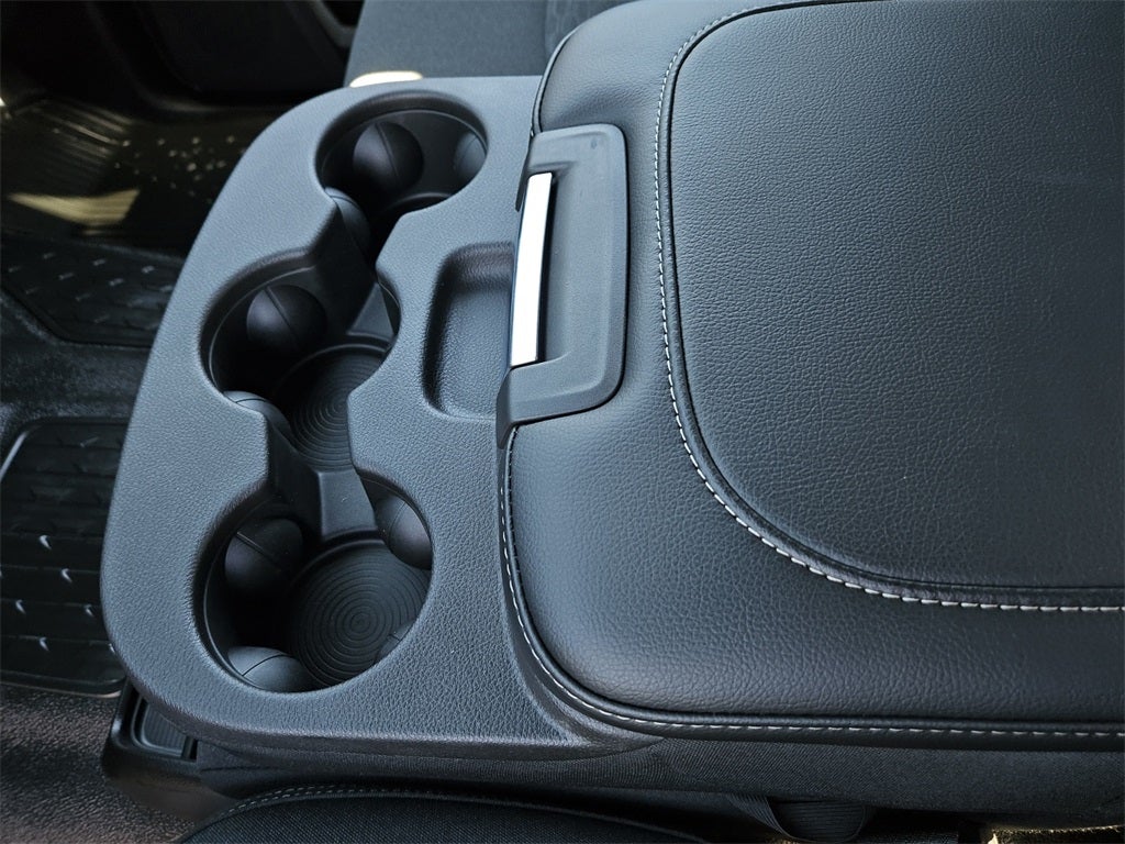 2026 RAM Ram 5500 Chassis Cab RAM 5500 TRADESMAN CHASSIS CREW CAB 4X4 84' CA