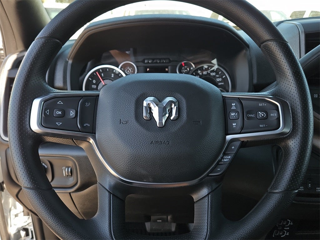 2026 RAM Ram 5500 Chassis Cab RAM 5500 TRADESMAN CHASSIS CREW CAB 4X4 84' CA