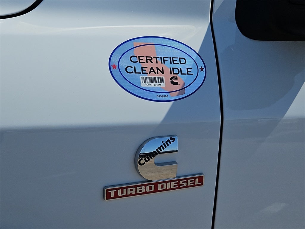 2026 RAM Ram 5500 Chassis Cab RAM 5500 TRADESMAN CHASSIS CREW CAB 4X4 84' CA