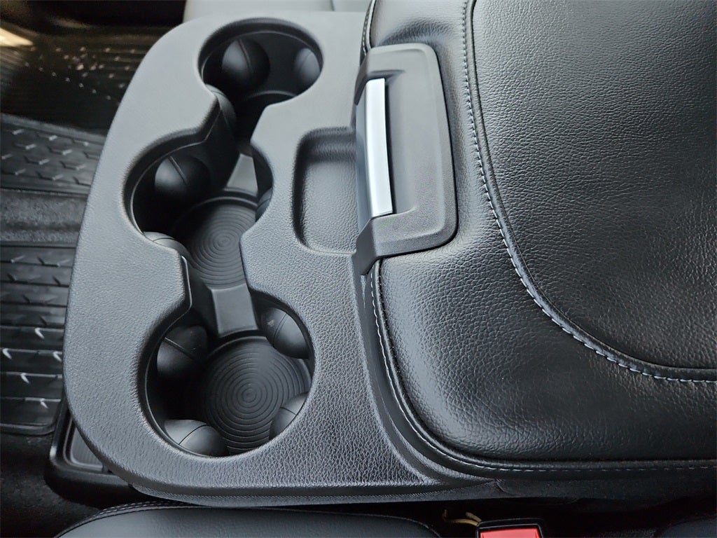 2026 RAM Ram 5500 Chassis Cab RAM 5500 TRADESMAN CHASSIS CREW CAB 4X4 84' CA