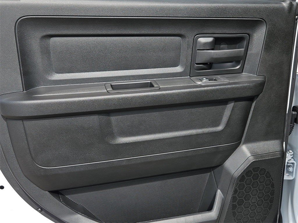 2026 RAM Ram 5500 Chassis Cab RAM 5500 TRADESMAN CHASSIS CREW CAB 4X4 84' CA