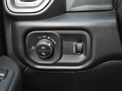 2026 RAM Ram 5500 Chassis Cab RAM 5500 TRADESMAN CHASSIS CREW CAB 4X4 84' CA