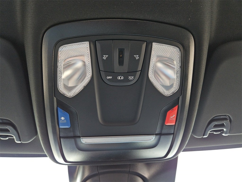 2026 RAM Ram 5500 Chassis Cab RAM 5500 TRADESMAN CHASSIS CREW CAB 4X4 84' CA