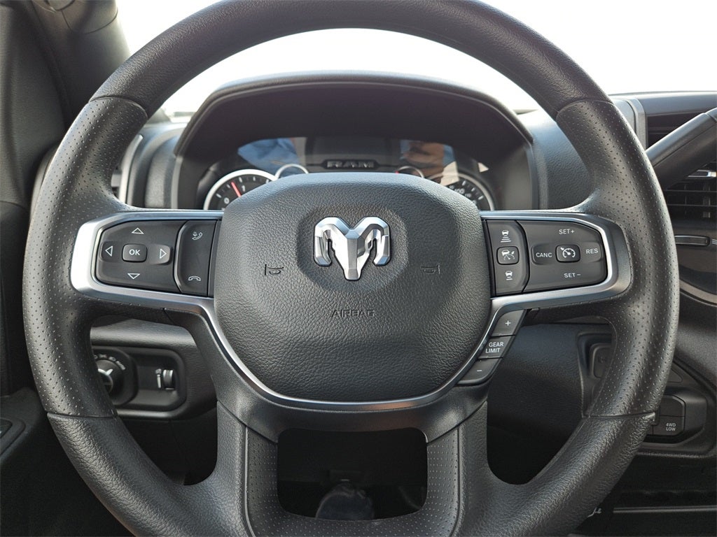 2026 RAM Ram 5500 Chassis Cab RAM 5500 TRADESMAN CHASSIS CREW CAB 4X4 84' CA