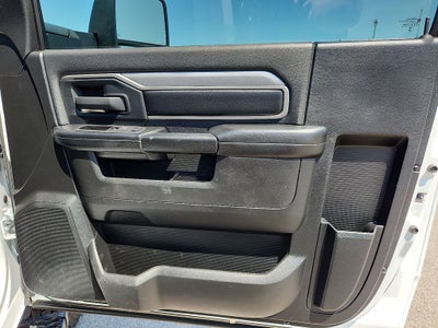 2023 RAM 3500 Chassis Tradesman/SLT