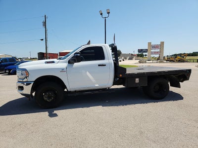 2023 RAM 3500 Chassis Tradesman/SLT