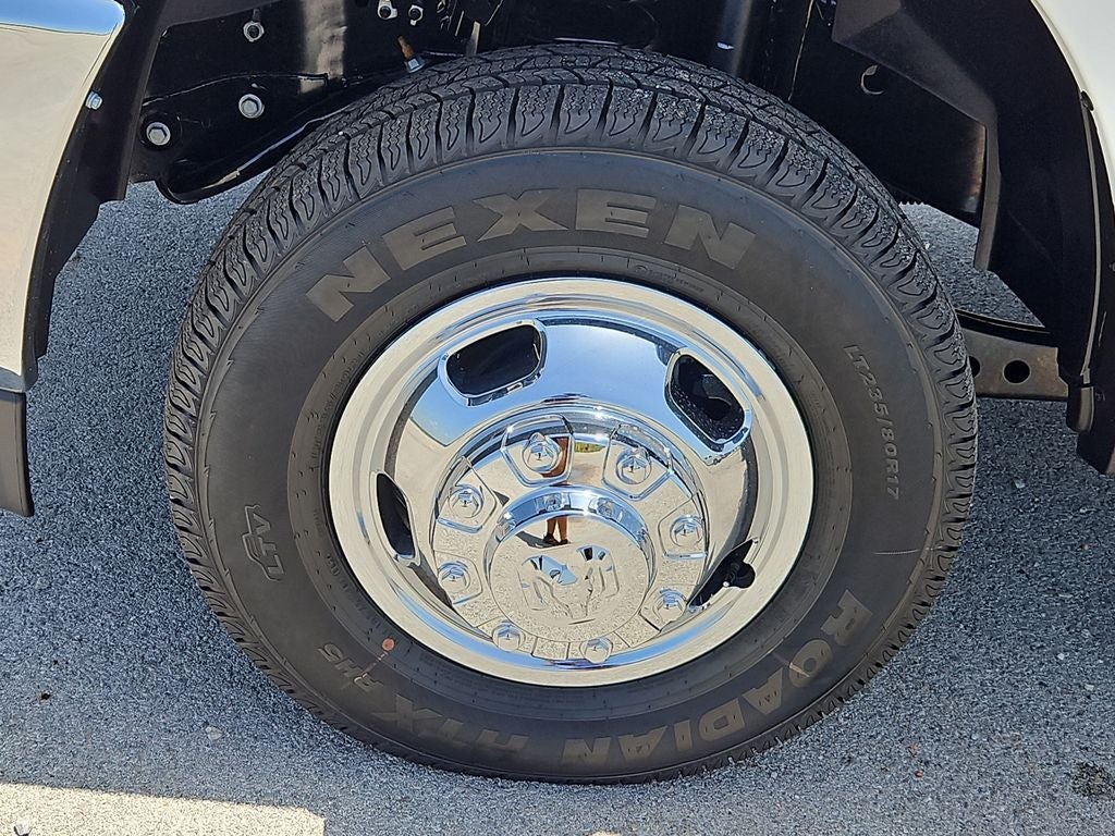 2026 RAM 3500 Chassis RAM 3500 TRADESMAN CREW CAB CHASSIS 4X4 60' CA