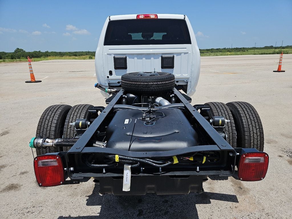 2026 RAM 3500 Chassis RAM 3500 TRADESMAN CREW CAB CHASSIS 4X4 60' CA