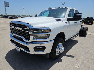 2026 RAM 3500 Chassis Cab RAM 3500 TRADESMAN CREW CAB CHASSIS 4X4 60' CA