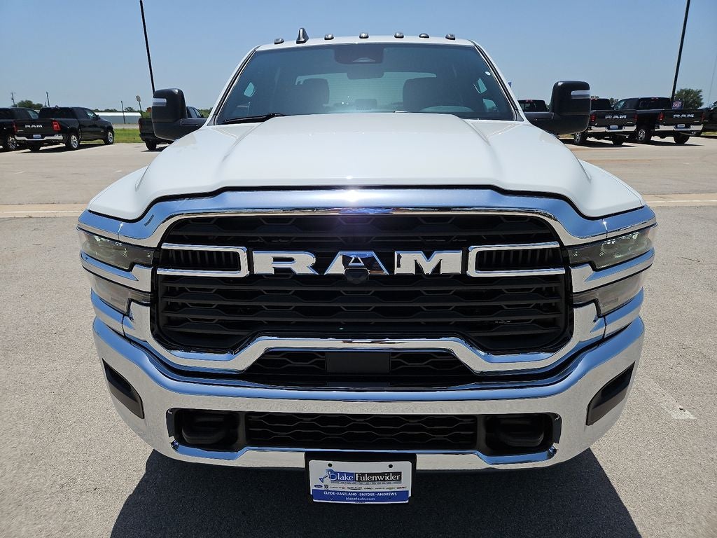 2026 RAM 3500 Chassis Cab RAM 3500 TRADESMAN CREW CAB CHASSIS 4X4 60' CA