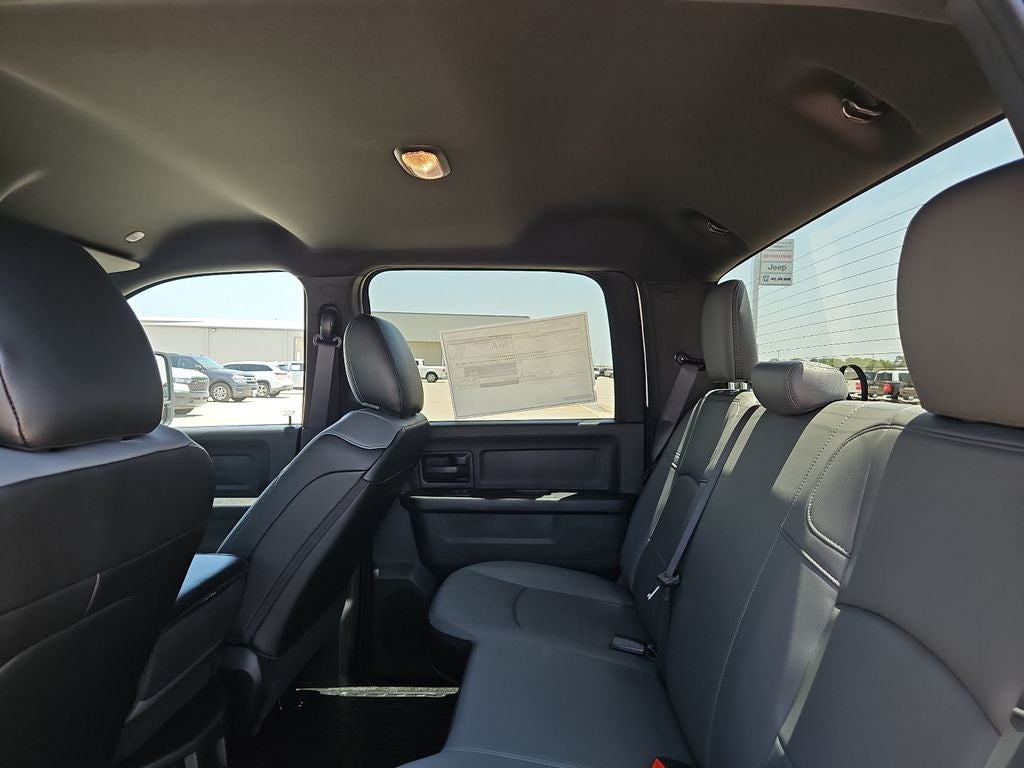 2026 RAM 3500 Chassis Cab RAM 3500 TRADESMAN CREW CAB CHASSIS 4X4 60' CA