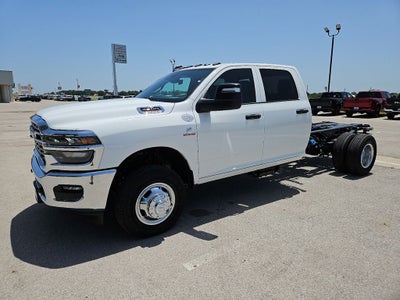 2026 RAM 3500 Chassis Cab RAM 3500 TRADESMAN CREW CAB CHASSIS 4X4 60' CA