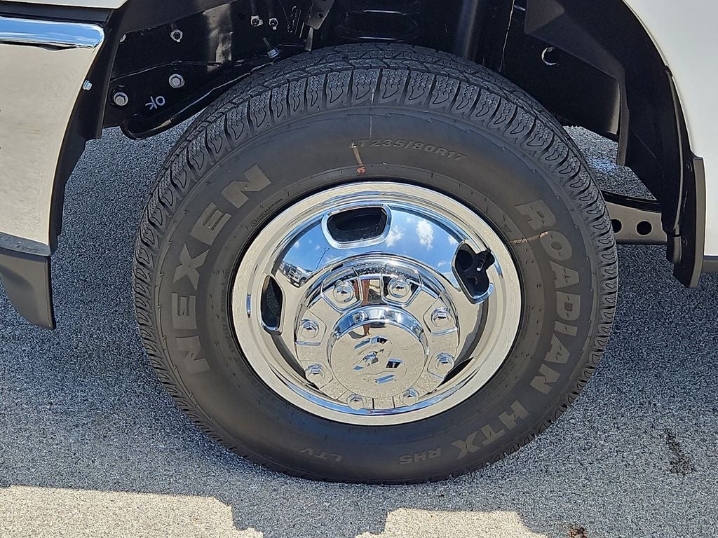 2026 RAM 3500 Chassis Cab RAM 3500 TRADESMAN CREW CAB CHASSIS 4X4 60' CA