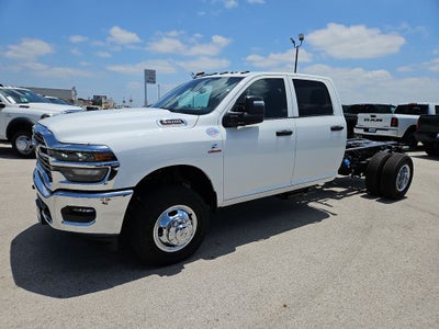 2026 RAM 3500 Chassis Cab RAM 3500 TRADESMAN CREW CAB CHASSIS 4X4 60' CA