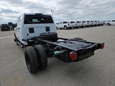 2027 RAM 3500 Chassis Cab RAM 3500 TRADESMAN CREW CAB CHASSIS 4X4 60' CA