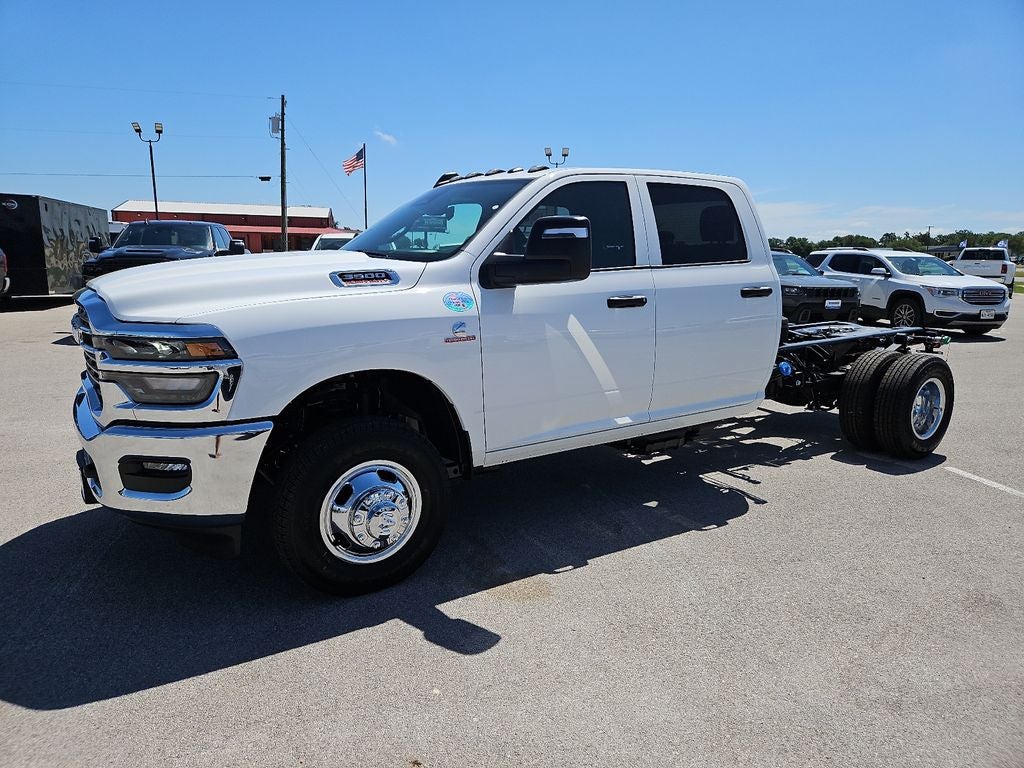 2026 RAM 3500 Chassis Cab RAM 3500 TRADESMAN CREW CAB CHASSIS 4X4 60' CA