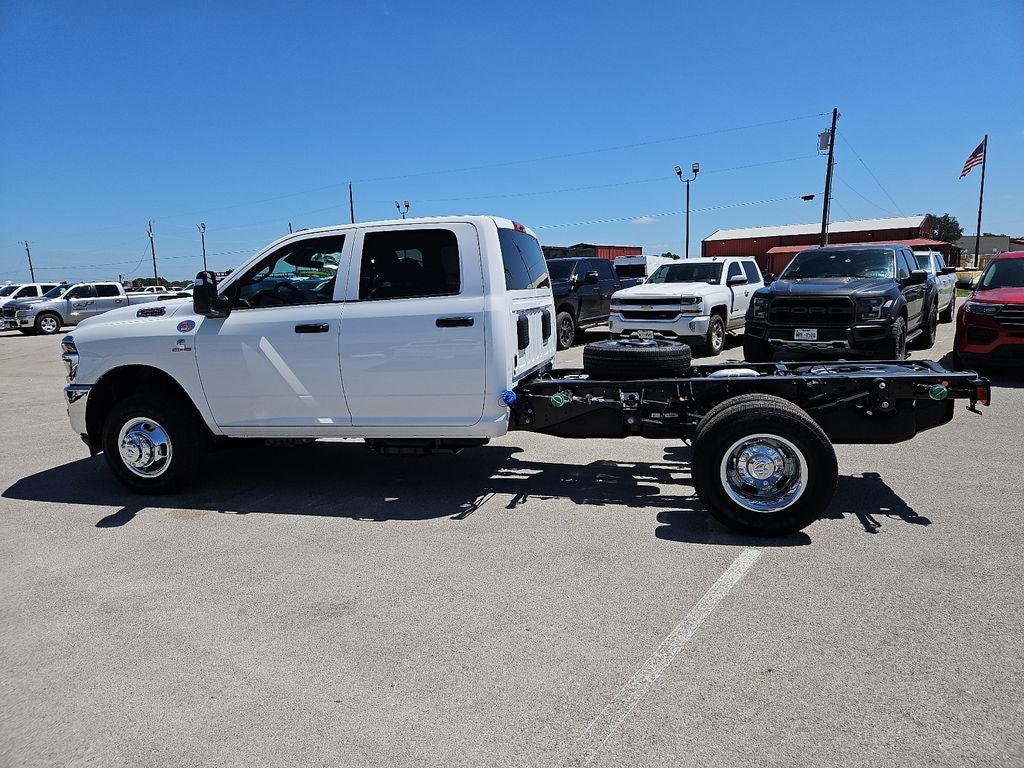 2026 RAM 3500 Chassis Cab RAM 3500 TRADESMAN CREW CAB CHASSIS 4X4 60' CA