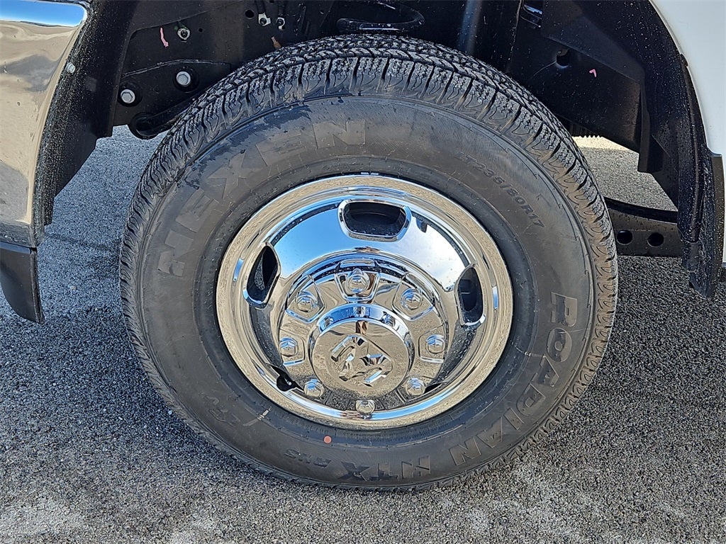 2026 RAM Ram 3500 Chassis Cab RAM 3500 TRADESMAN CREW CAB CHASSIS 4X4 60' CA