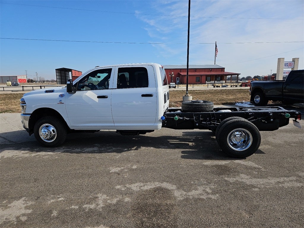 2026 RAM Ram 3500 Chassis Cab RAM 3500 TRADESMAN CREW CAB CHASSIS 4X4 60' CA