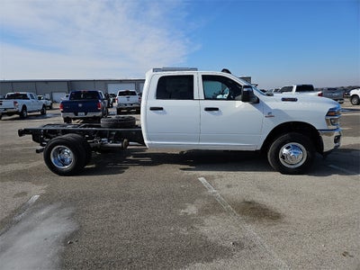 2026 RAM Ram 3500 Chassis Cab RAM 3500 TRADESMAN CREW CAB CHASSIS 4X4 60' CA