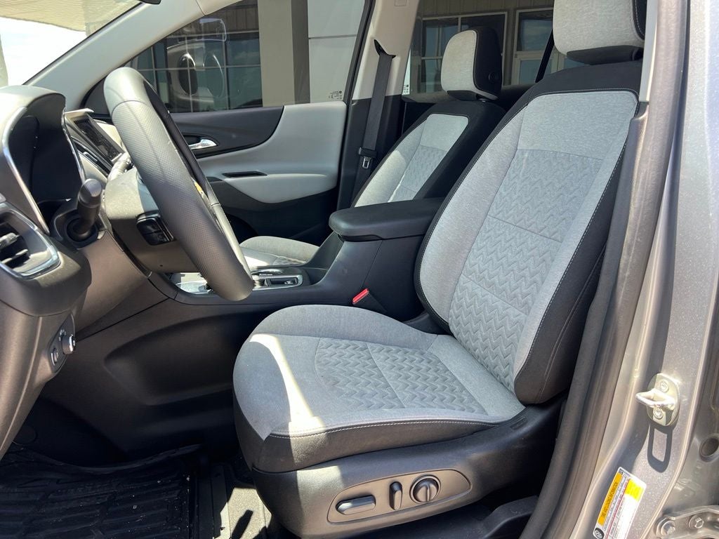 2023 Chevrolet Equinox FWD LS