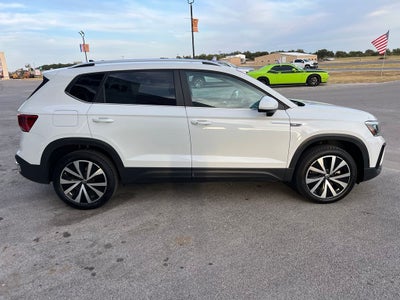 2022 Volkswagen Taos 1.5T SE