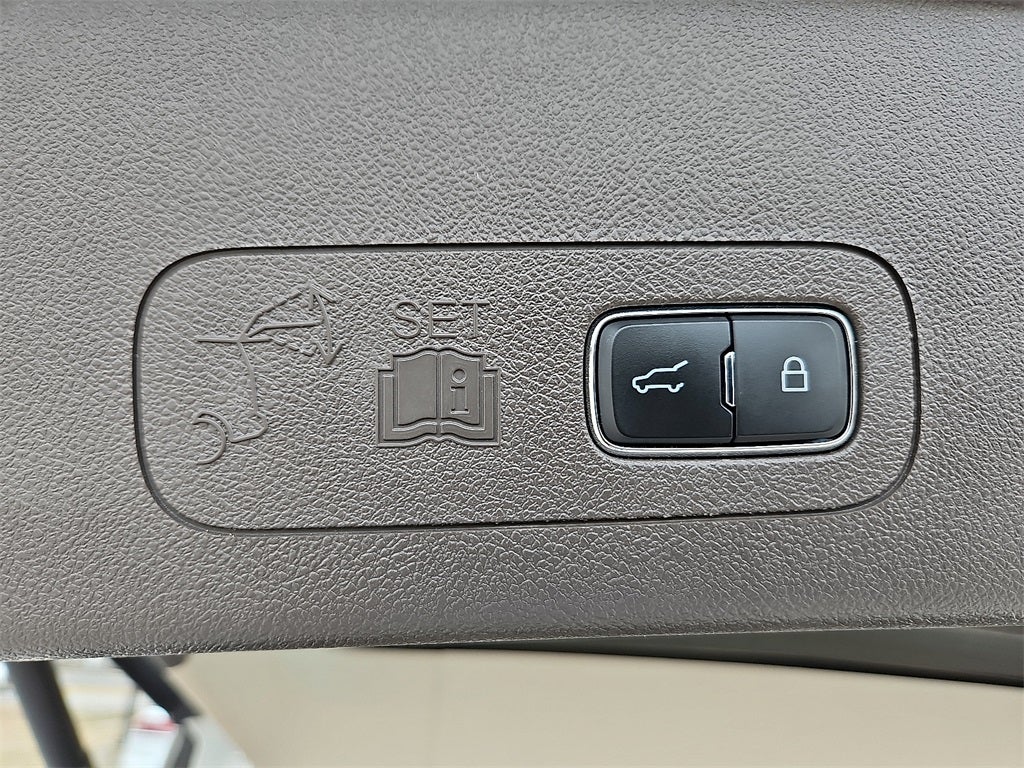 2023 Lincoln Aviator Standard