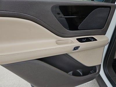 2023 Lincoln Aviator Standard