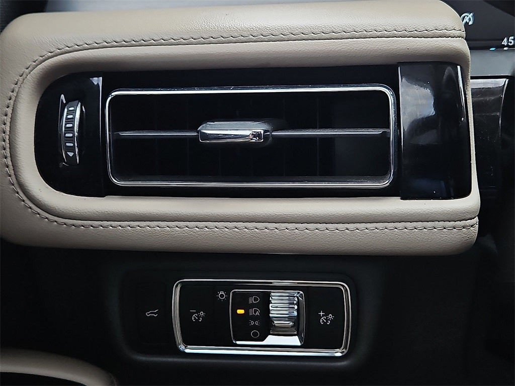 2023 Lincoln Aviator Standard