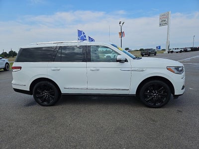 2023 Lincoln Navigator Reserve