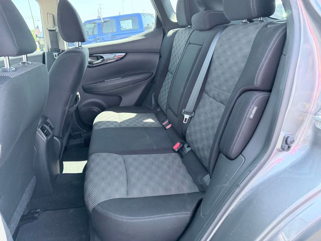 2020 Nissan Rogue Sport SV FWD Xtronic CVT