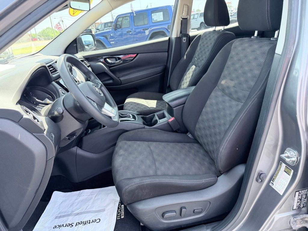 2020 Nissan Rogue Sport SV FWD Xtronic CVT