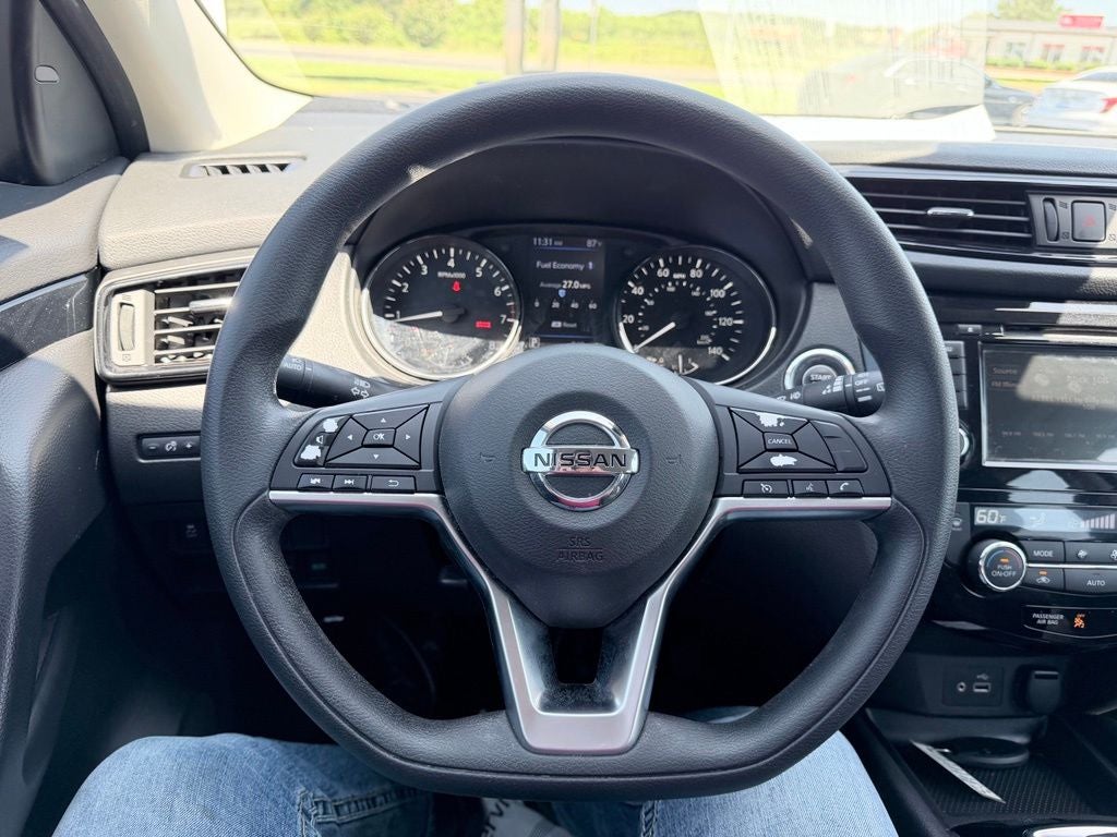 2020 Nissan Rogue Sport SV FWD Xtronic CVT