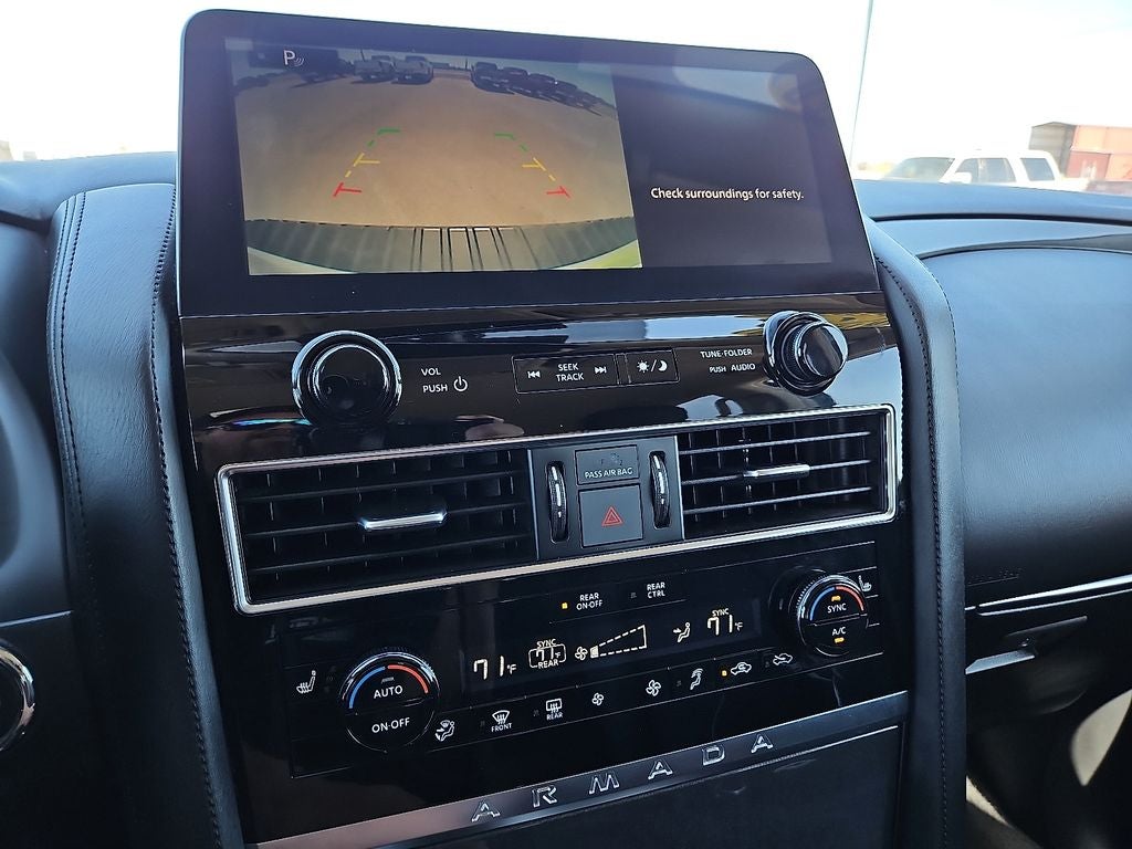 2024 Nissan Armada SV 2WD