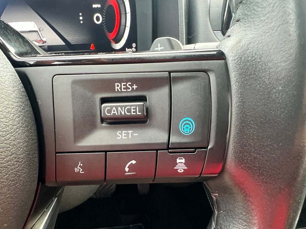 2023 Nissan Rogue Platinum FWD