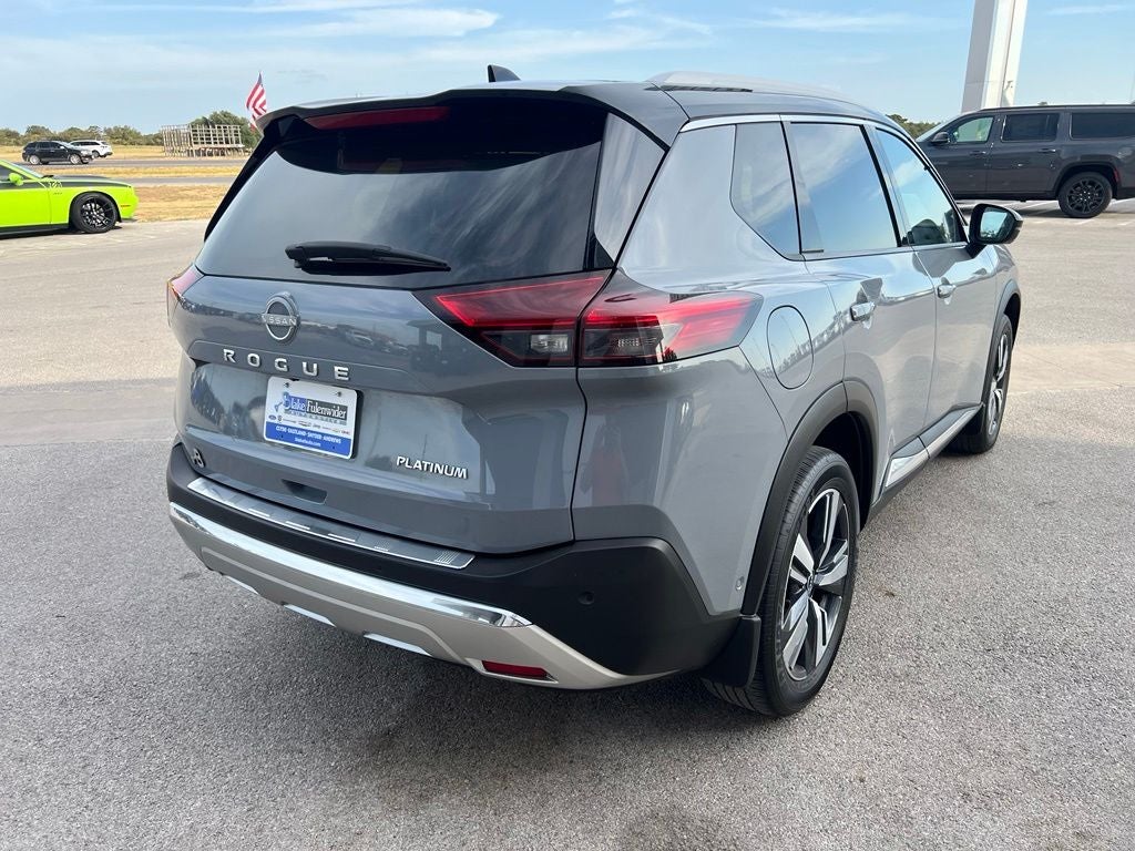 2023 Nissan Rogue Platinum FWD