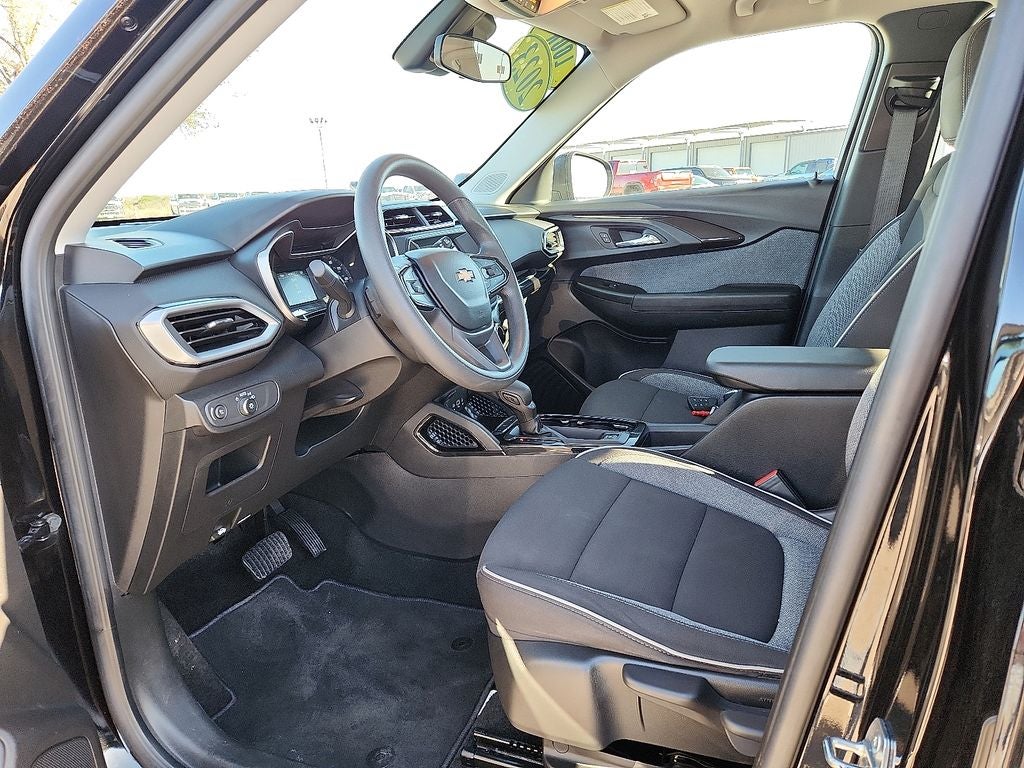 2023 Chevrolet Trailblazer FWD LS
