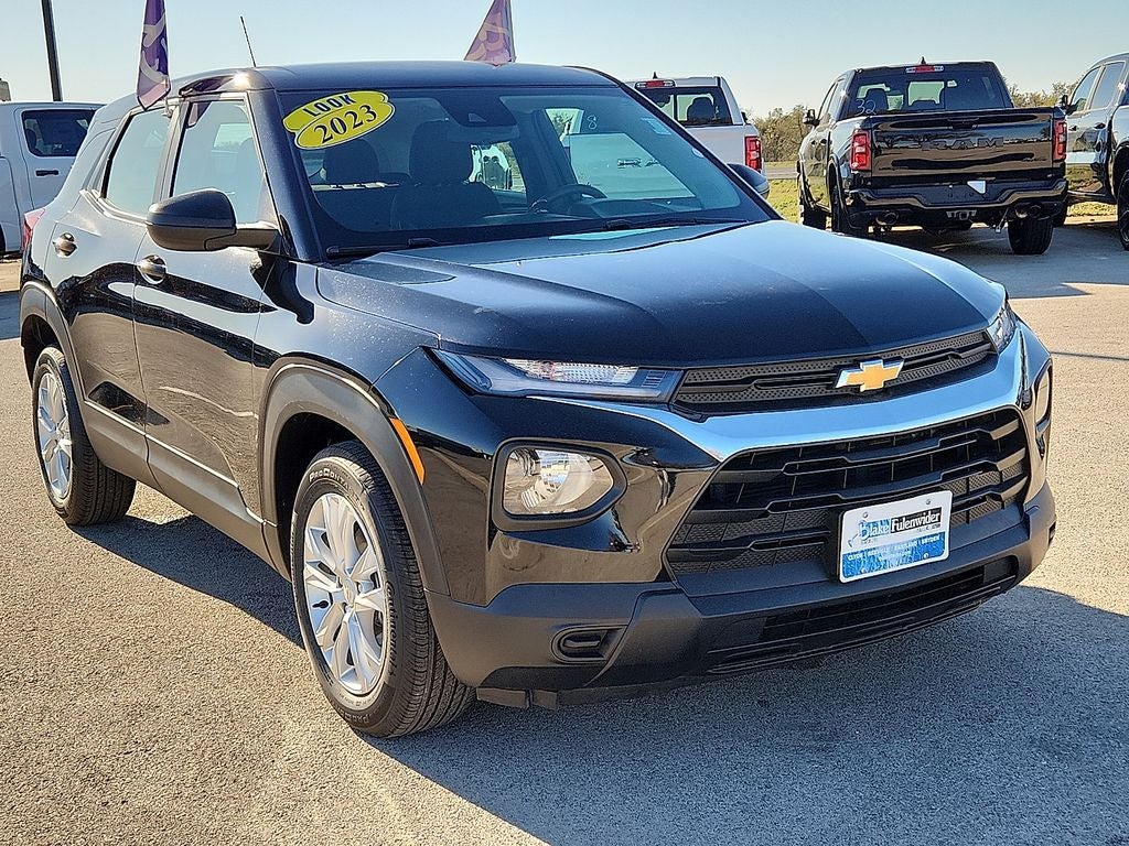 2023 Chevrolet Trailblazer FWD LS