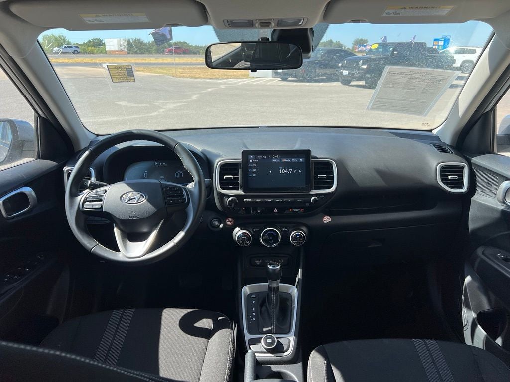 2025 Hyundai Venue SEL
