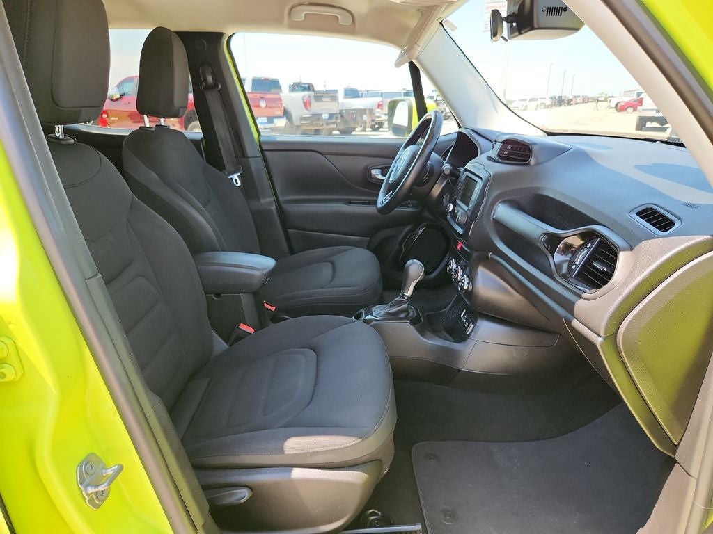 2017 Jeep Renegade Altitude FWD
