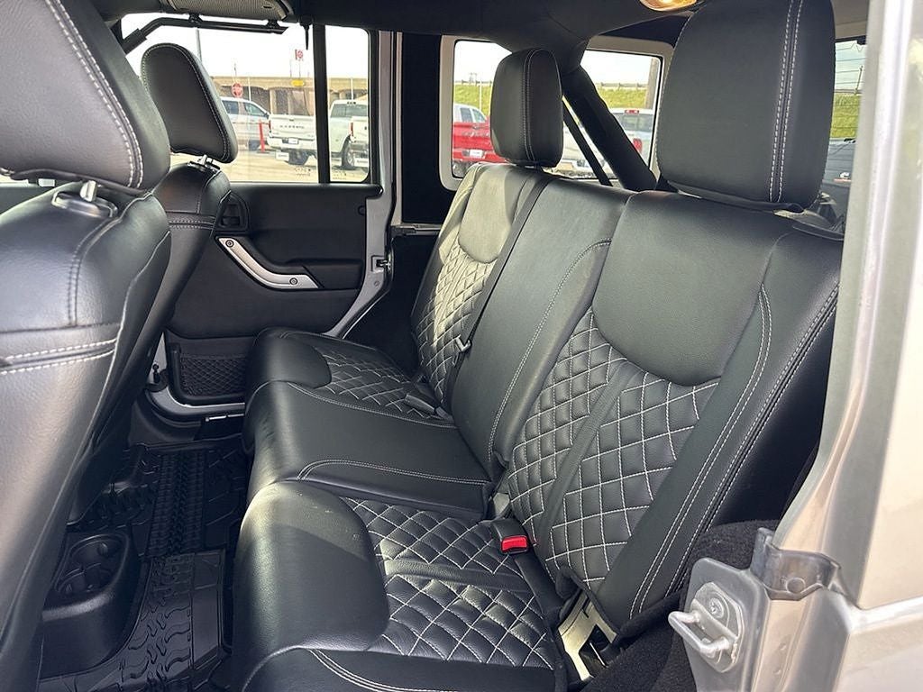 2015 Jeep Wrangler Unlimited Sahara
