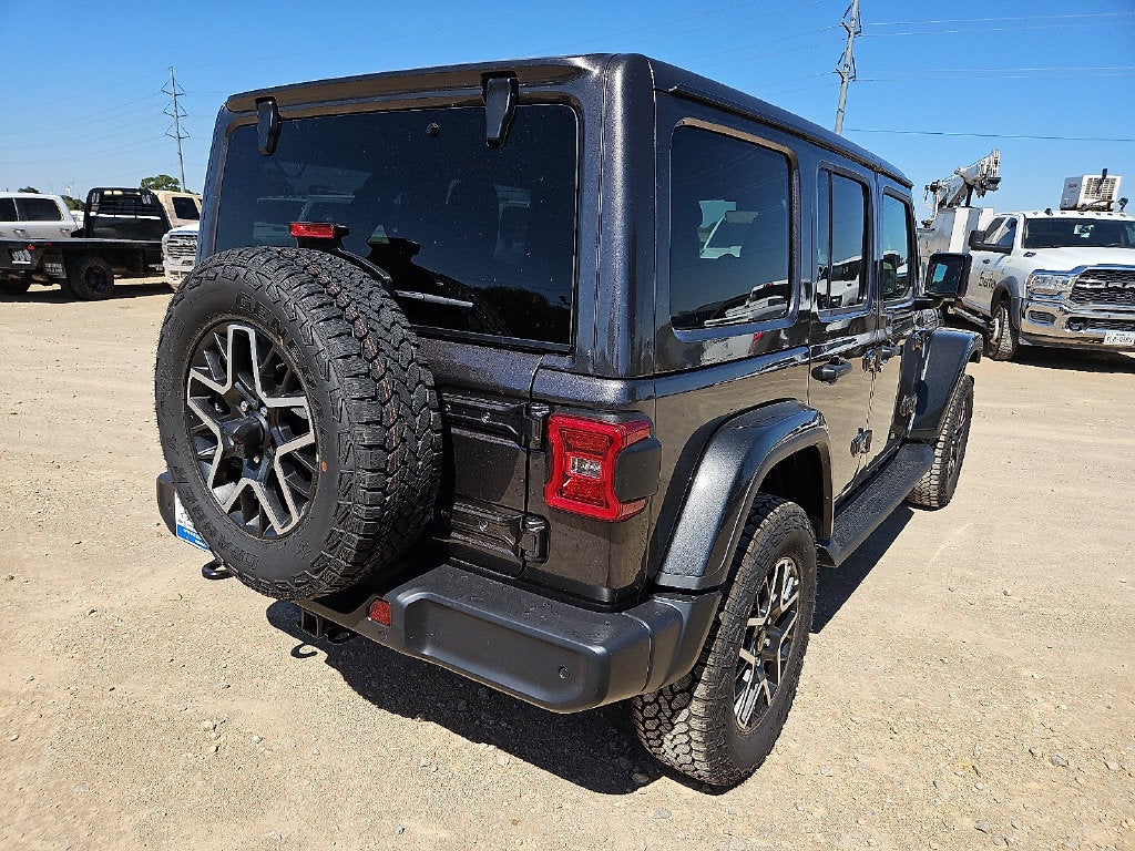 2027 Jeep Wrangler WRANGLER 4-DOOR SAHARA