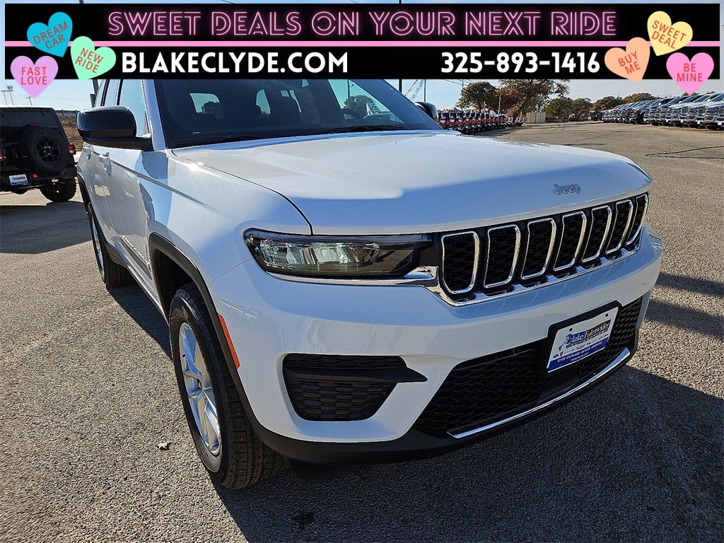 2025 Jeep Grand Cherokee Laredo