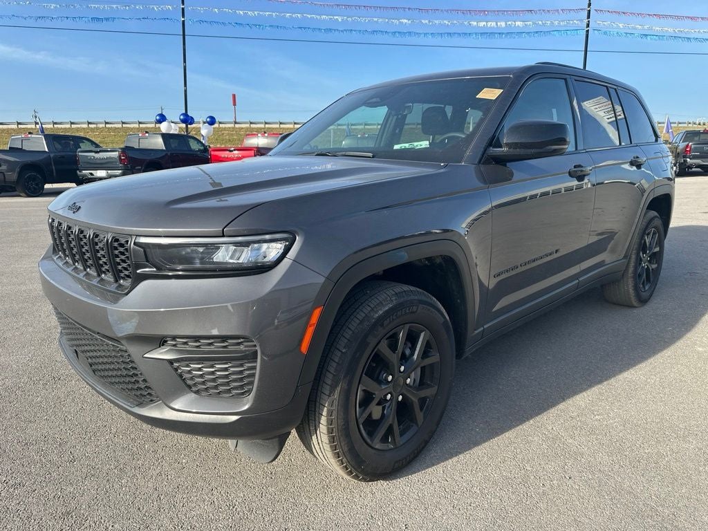 2025 Jeep Grand Cherokee Altitude