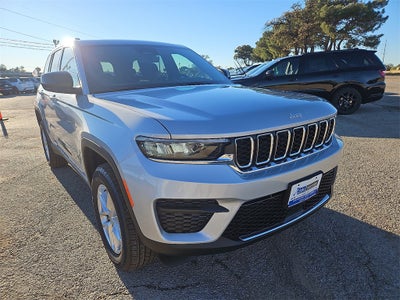 2025 Jeep Grand Cherokee Laredo X