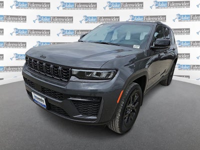2026 Jeep Grand Cherokee Laredo