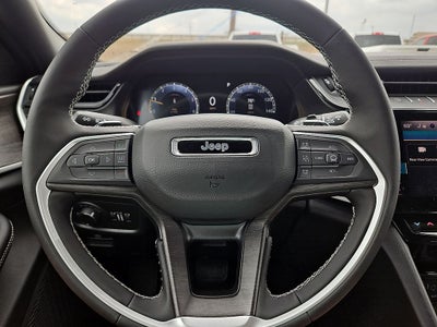 2026 Jeep Grand Cherokee Laredo