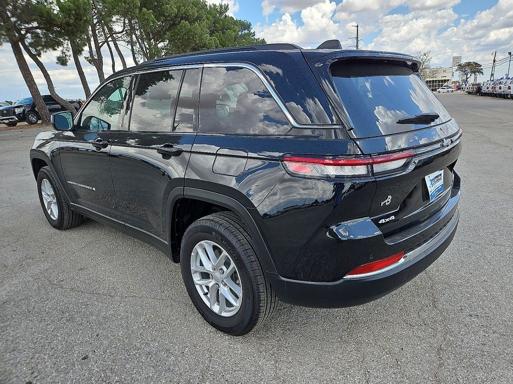 2026 Jeep Grand Cherokee Laredo X