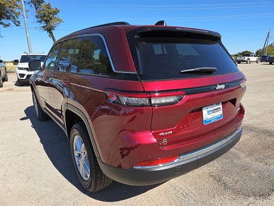 2025 Jeep Grand Cherokee Laredo