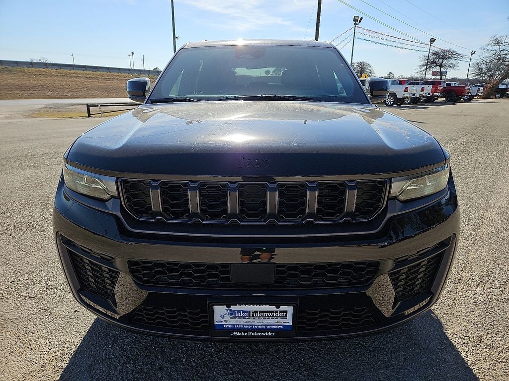2026 Jeep Grand Cherokee Laredo